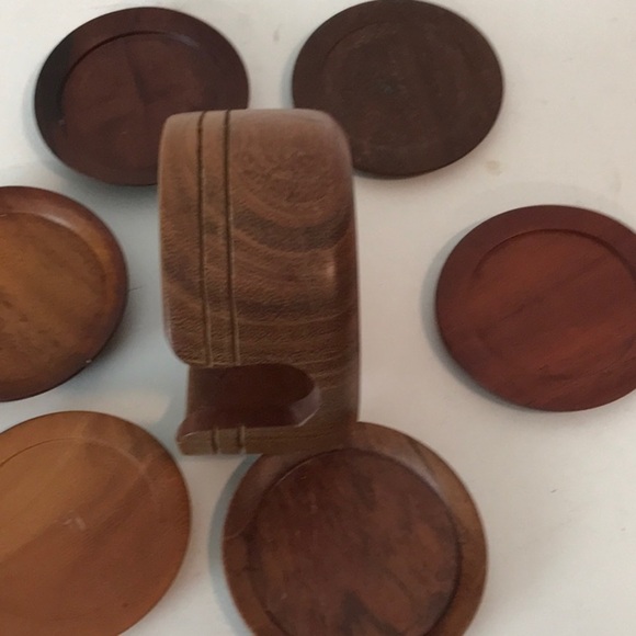 Unbranded Brown Hard Wood Coasters with Tabletop Container For Storage - Picture 6 of 10